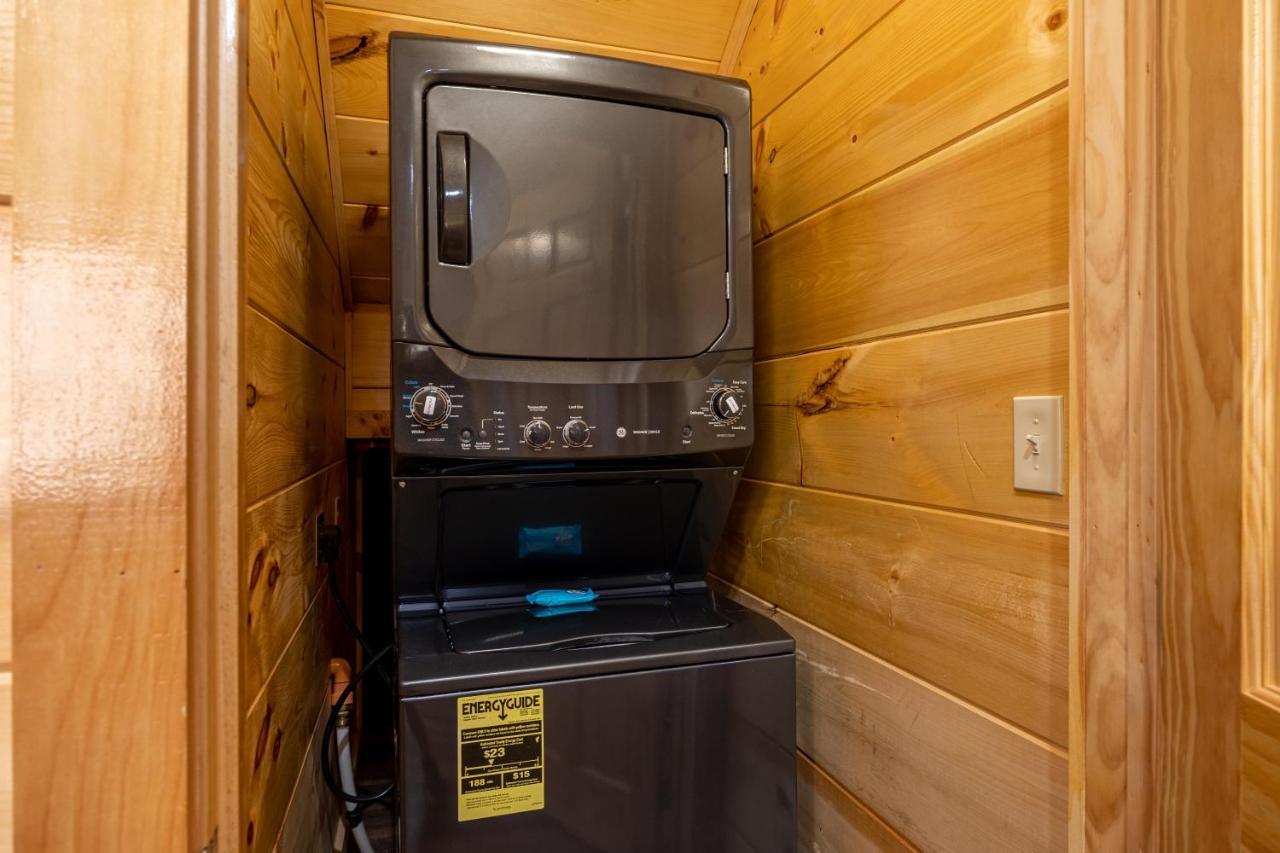 5Bd5B Escape Cabin With 2 Hottubs, Thtr &Game Rm,1Mi To The Parkway! 4Mi To Dollywood - Spring Deal Pigeon Forge Esterno foto